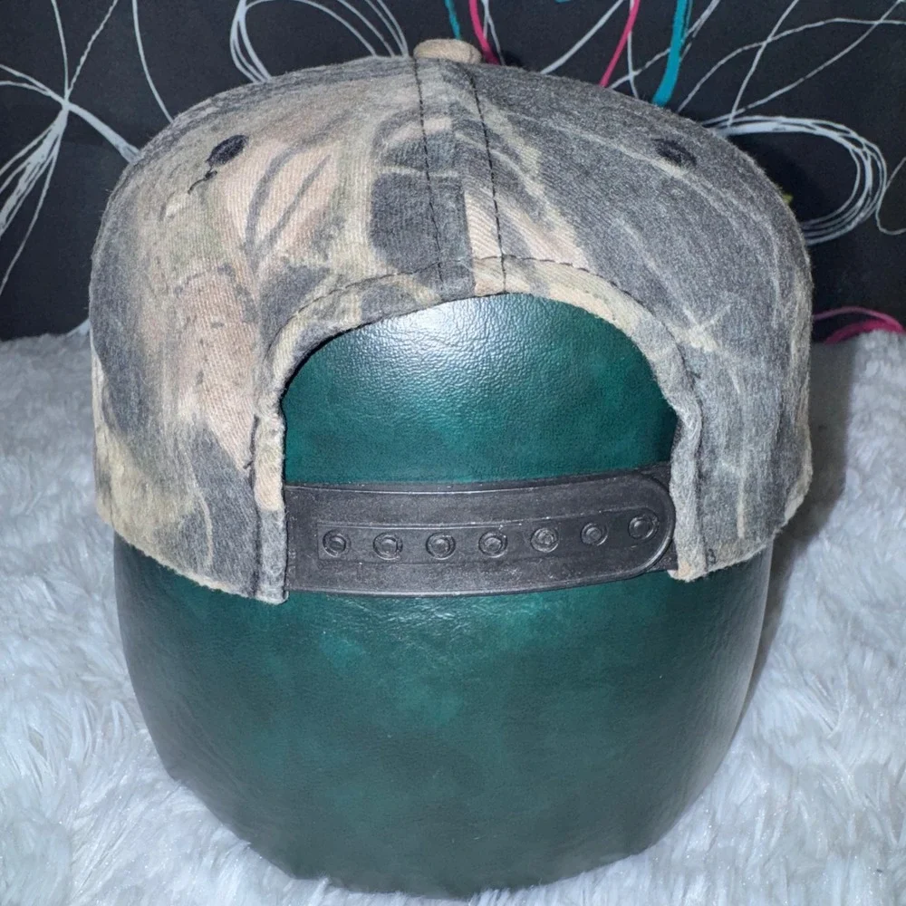 Vintage Camo Florida Gators RealTree NCAA SnapBack of sports
